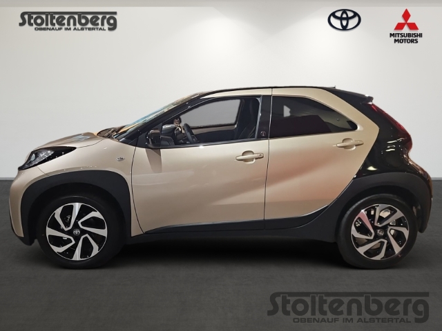 Foto 1 - Toyota Aygo X Teamplayer 1.0 ACC Apple CarPlay Android Auto DAB SHZ Spurhalteass., ginger beige / night sky blackmetallic / night sky