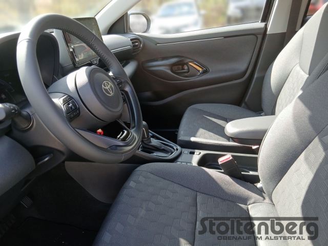 Foto 1 - Yaris 1.5 Dual-VVT-iE Hybrid Team D LED ACC Apple CarPlay Android Auto Musikstreaming, mysticschwarz mica